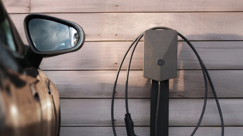 EV charger